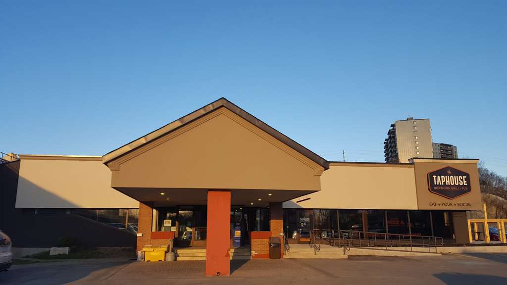 Rodeway Inn Sudbury Bagian luar foto